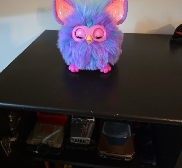 Furby - Picture 3 of 5